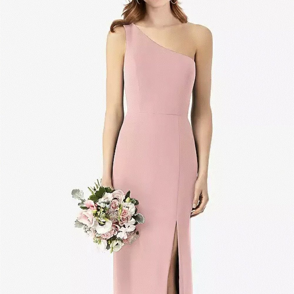 One-Shoulder Crepe Trumpet Gown with front slit...TH087....Rose....Size 16
